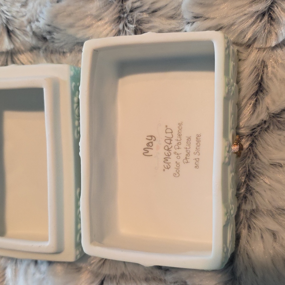 Precious Moments May Trinkets - Picture 3 of 5